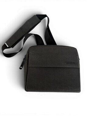 INCASE grey Field Bag View iPad Mini Crossbody Tech Minimalist sleek compact